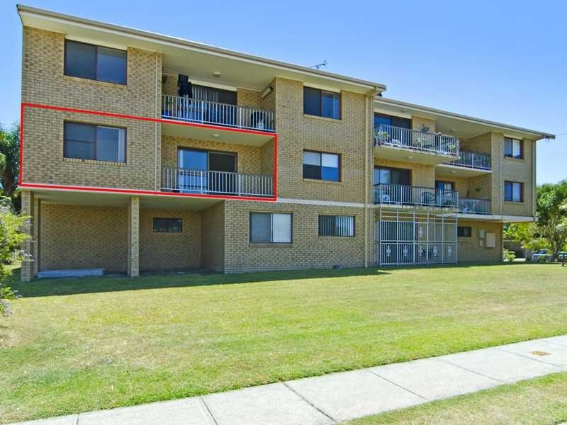 Corner 15th Avenue and Nalla Court, Palm Beach QLD 4221