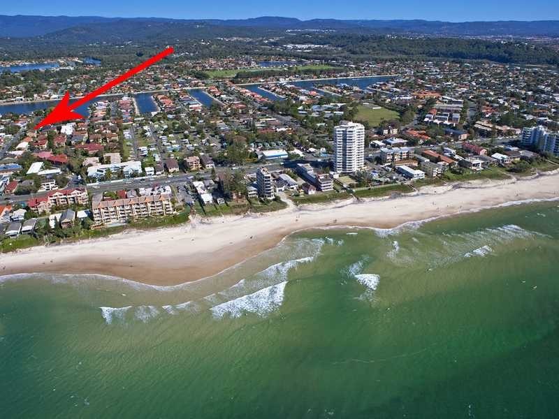 Corner 15th Avenue and Nalla Court, Palm Beach QLD 4221