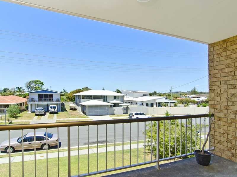 Corner 15th Avenue and Nalla Court, Palm Beach QLD 4221