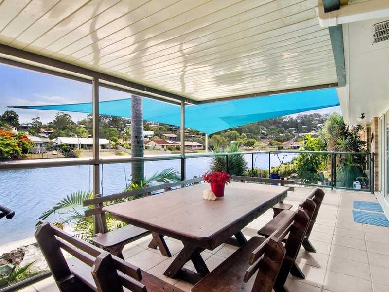 37 Murtha Drive, Elanora QLD 4221