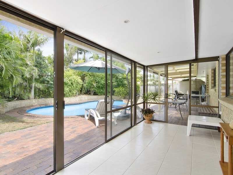 12 Colvillea Court, Palm Beach QLD 4221