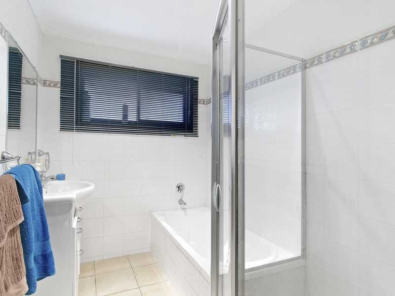 12 Colvillea Court, Palm Beach QLD 4221