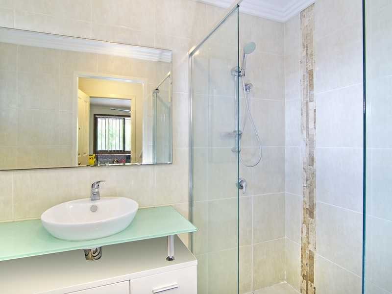 12 Colvillea Court, Palm Beach QLD 4221