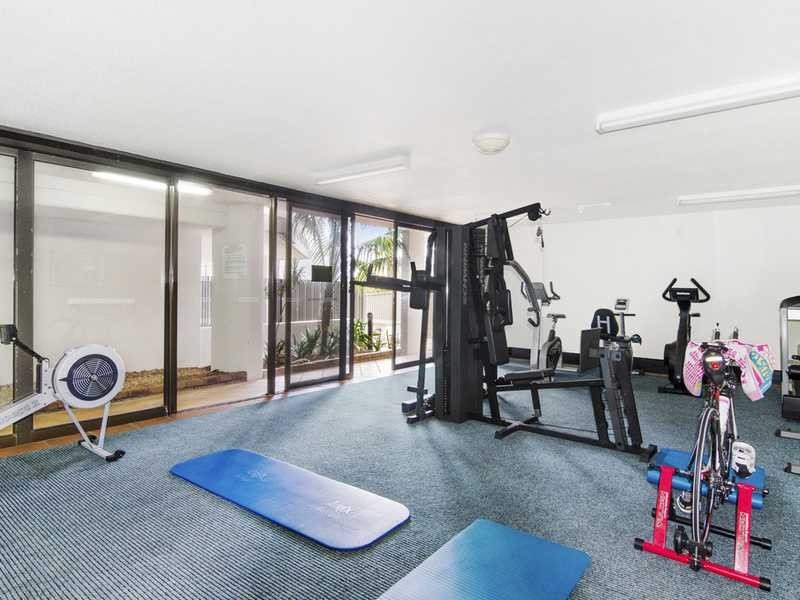 GA/828 Pacific Parade, Currumbin QLD 4223