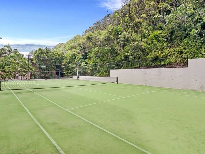 GA/828 Pacific Parade, Currumbin QLD 4223