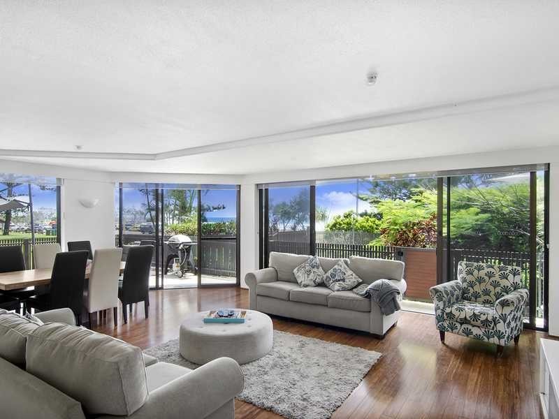 GA/828 Pacific Parade, Currumbin QLD 4223