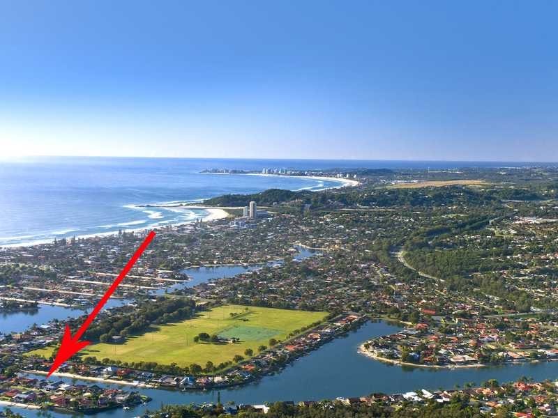 10 Mackerel Court, Palm Beach QLD 4221