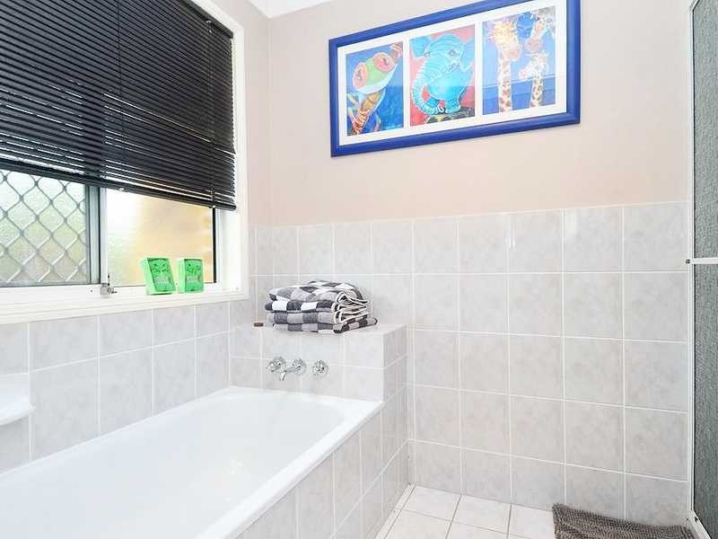 11 Wilkinson Crescent, Currumbin Waters QLD 4223