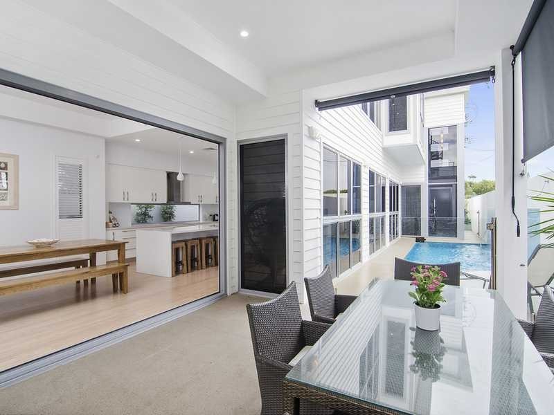 1289 Gold Coast Highway, Palm Beach QLD 4221