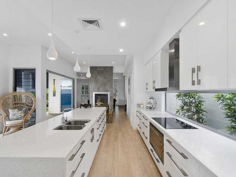 1289 Gold Coast Highway, Palm Beach QLD 4221