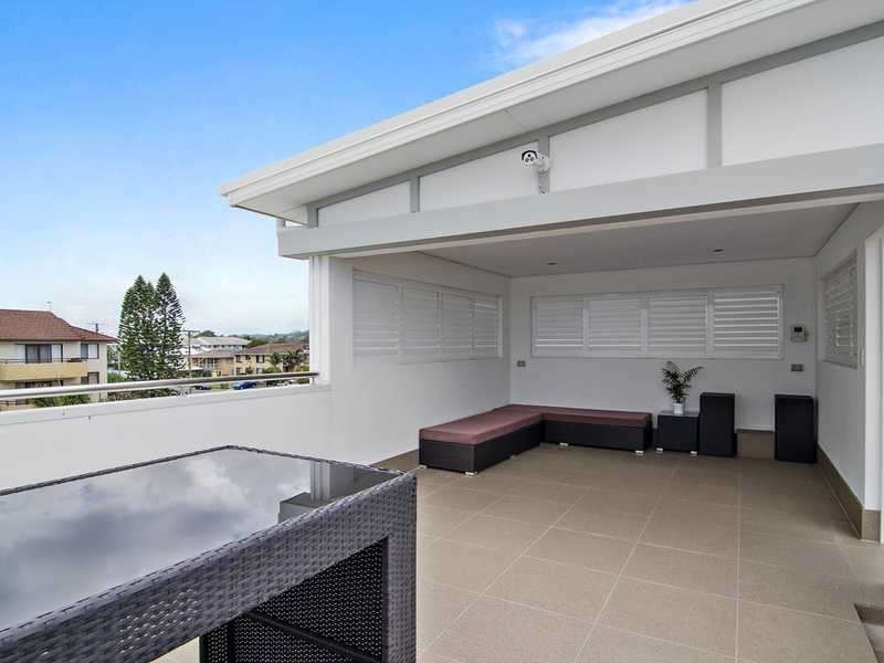 1289 Gold Coast Highway, Palm Beach QLD 4221