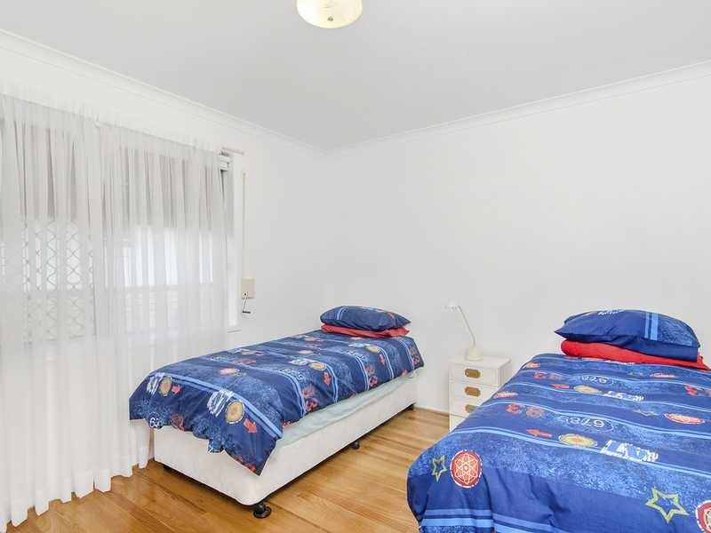 25 Barracuda Court, Palm Beach QLD 4221