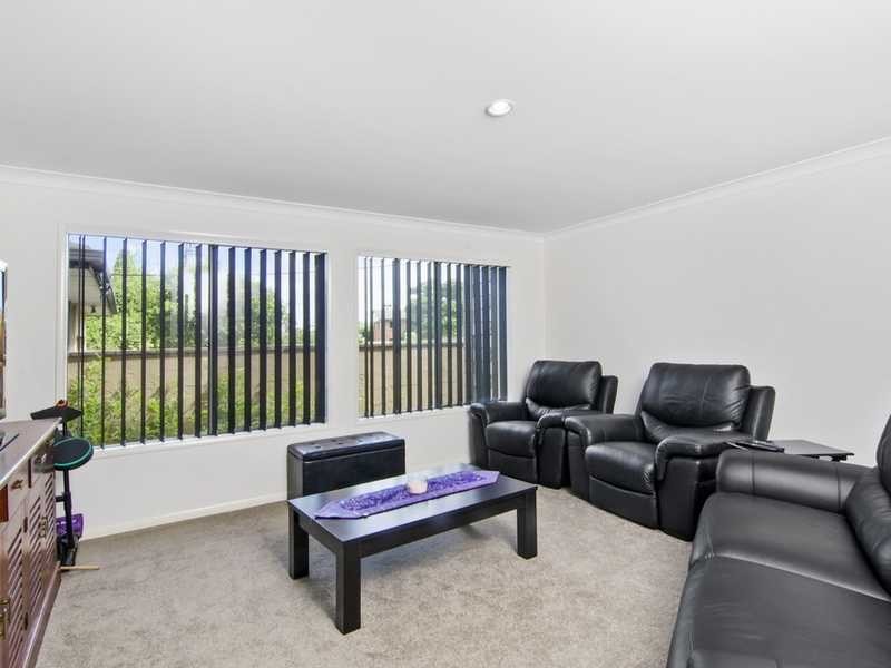 103 Leyte Avenue, Palm Beach QLD 4221