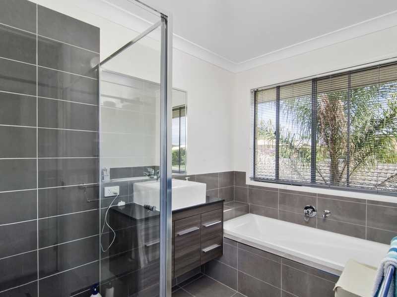 103 Leyte Avenue, Palm Beach QLD 4221