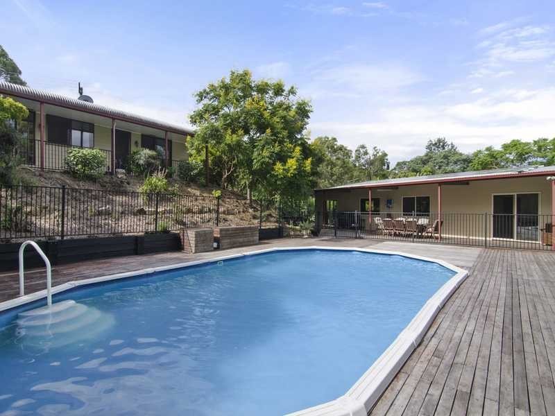 2 Kumalie Court, Yatala QLD 4207