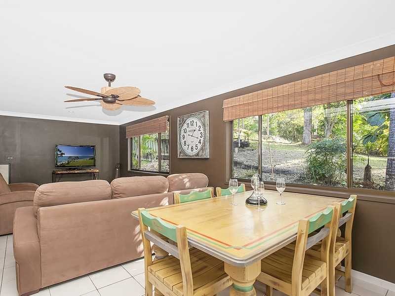 7 Evergreen Drive, Elanora QLD 4221