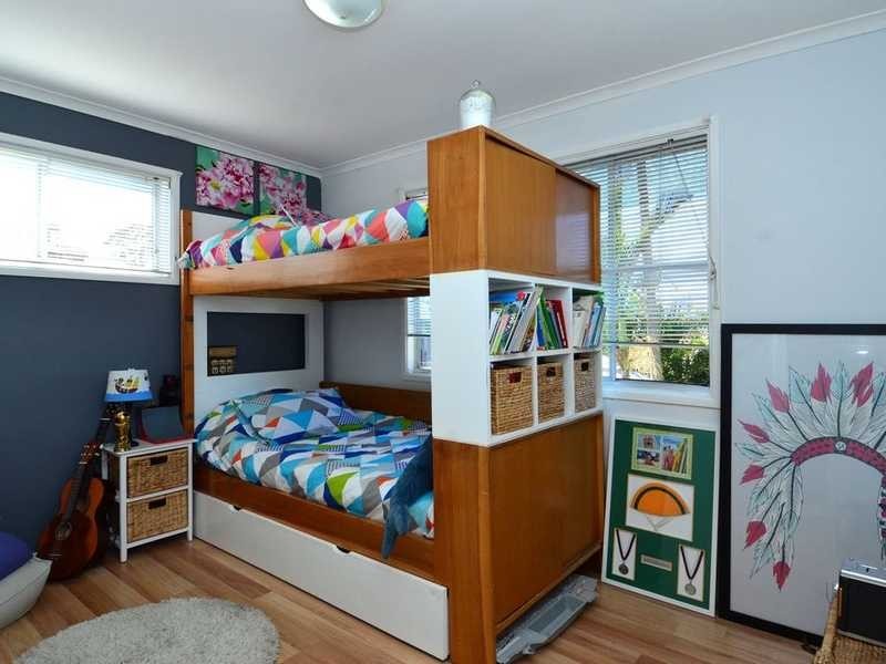 10 Numidia Street, Currumbin Waters QLD 4223