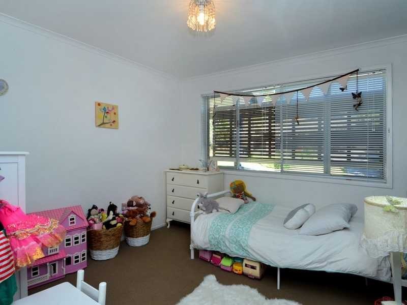 10 Numidia Street, Currumbin Waters QLD 4223