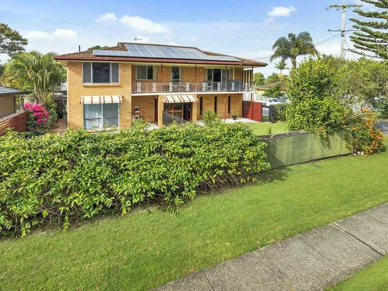 68 Bardon Avenue, Miami QLD 4220