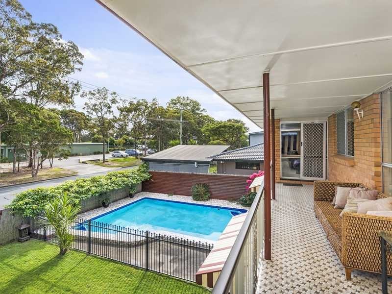 68 Bardon Avenue, Miami QLD 4220