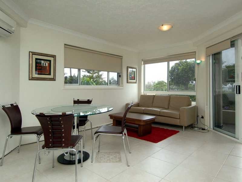 1/80 Pacific Parade, Bilinga QLD 4225