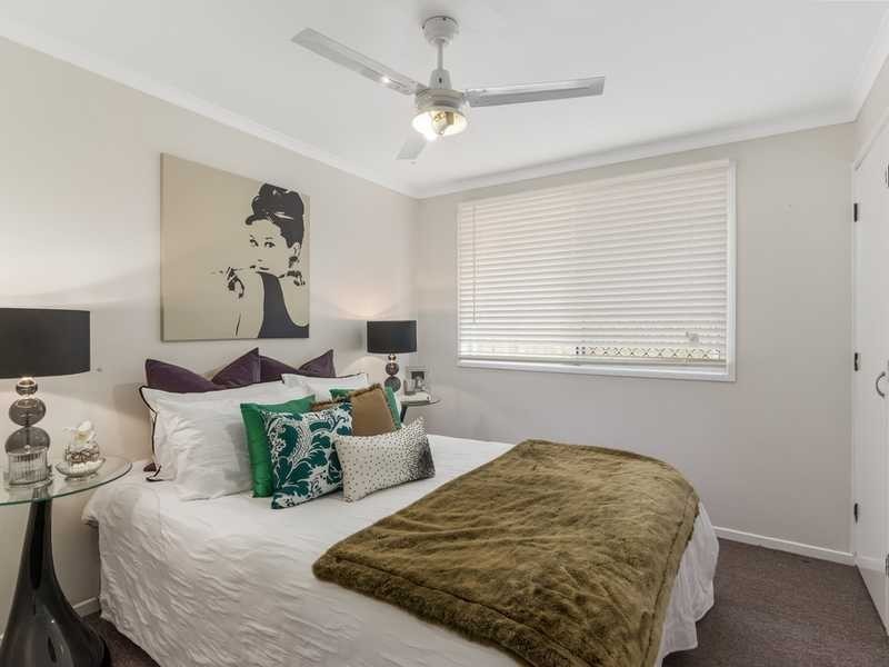 30 Seventh Avenue, Palm Beach QLD 4221