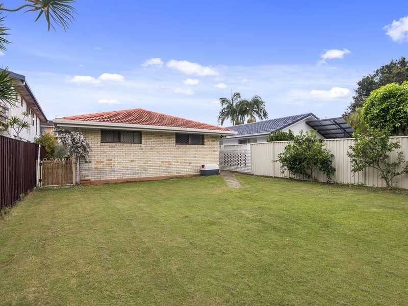 44 Fifteenth Avenue, Palm Beach QLD 4221
