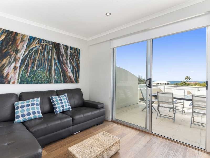 17/479 Golden Four Drive, Tugun QLD 4224