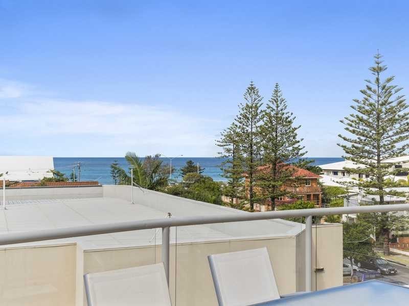17/479 Golden Four Drive, Tugun QLD 4224