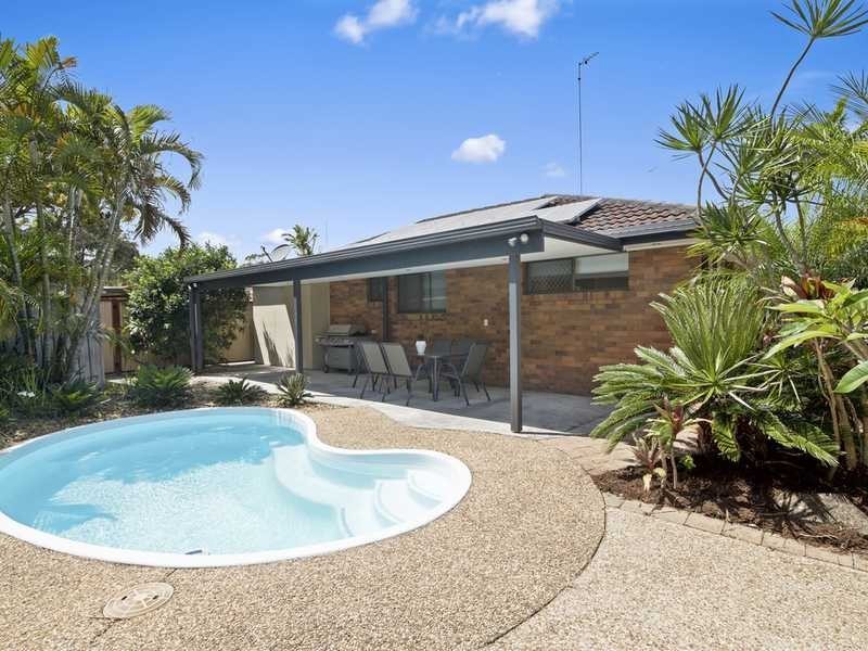 2/49 Darnel Street, Elanora QLD 4221