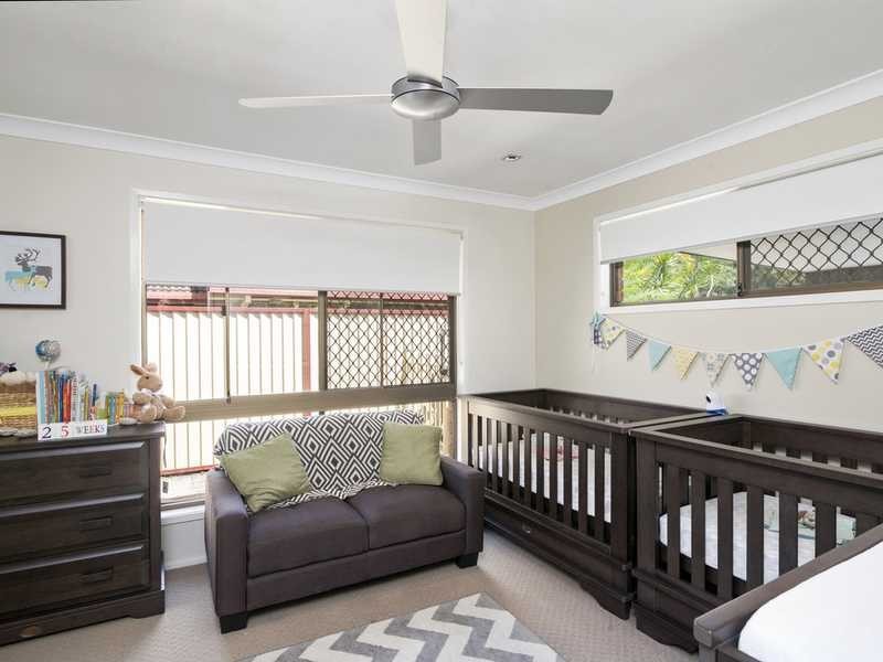2/49 Darnel Street, Elanora QLD 4221