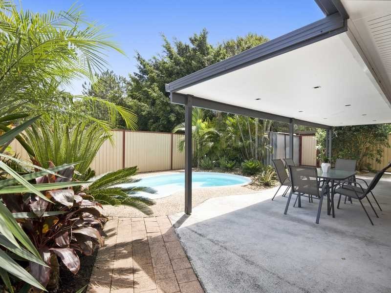 2/49 Darnel Street, Elanora QLD 4221