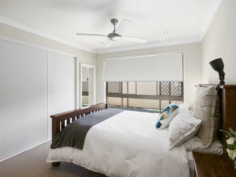 2/49 Darnel Street, Elanora QLD 4221
