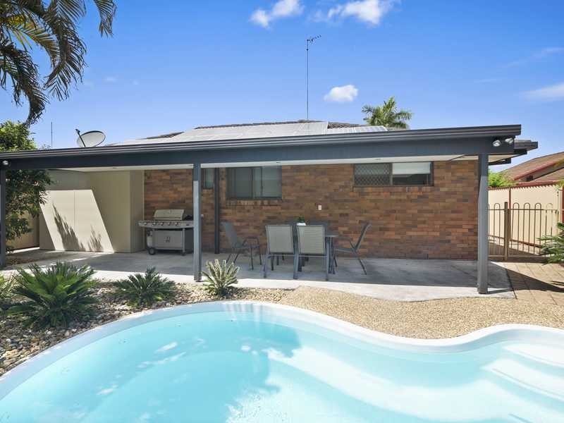 2/49 Darnel Street, Elanora QLD 4221