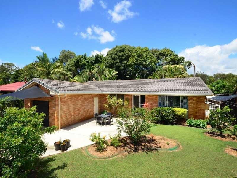 20 Spindle Street, Palm Beach QLD 4221