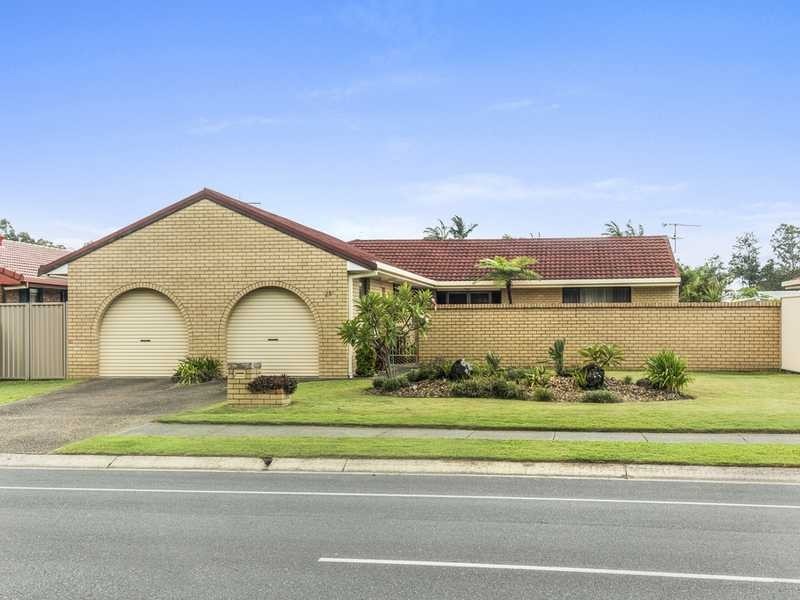 25 Murtha Drive, Elanora QLD 4221