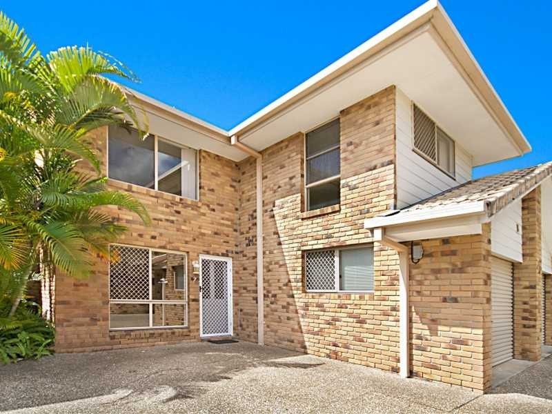 7/12 Cupania Place, Elanora QLD 4221