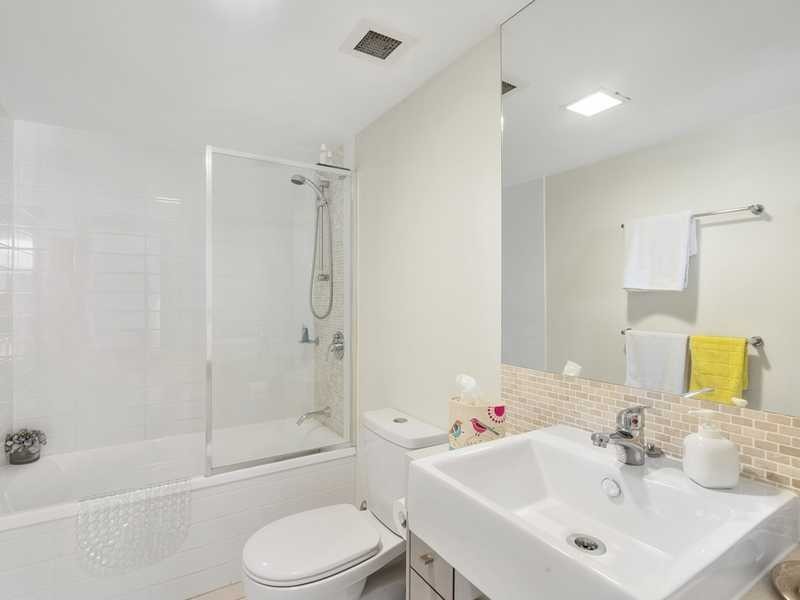 2111/10 Fifth Avenue, Palm Beach QLD 4221