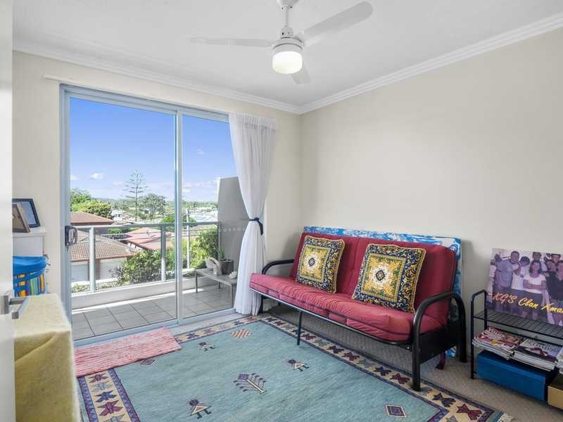 2111/10 Fifth Avenue, Palm Beach QLD 4221