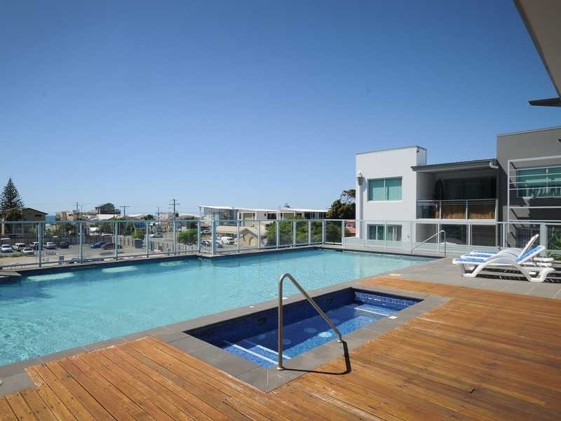 2211/10 Fifth Avenue, Palm Beach QLD 4221