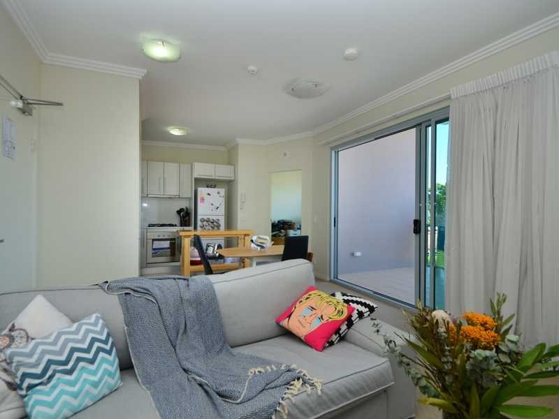 2211/10 Fifth Avenue, Palm Beach QLD 4221