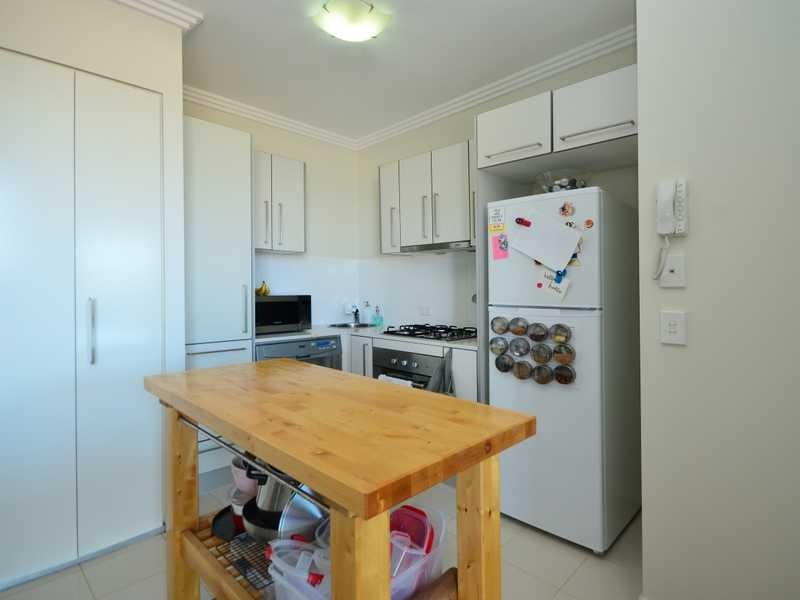 2211/10 Fifth Avenue, Palm Beach QLD 4221