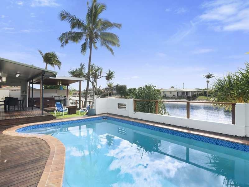 59 Fifteenth Avenue, Palm Beach QLD 4221