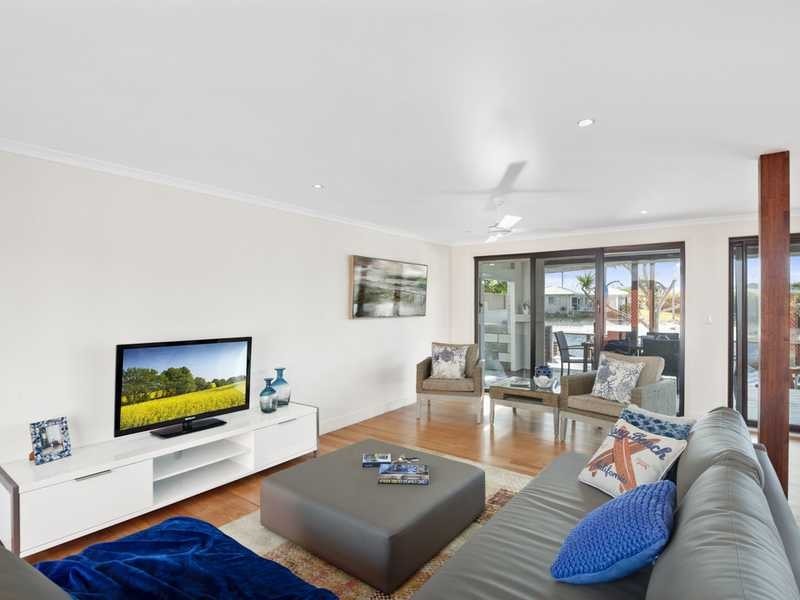 59 Fifteenth Avenue, Palm Beach QLD 4221