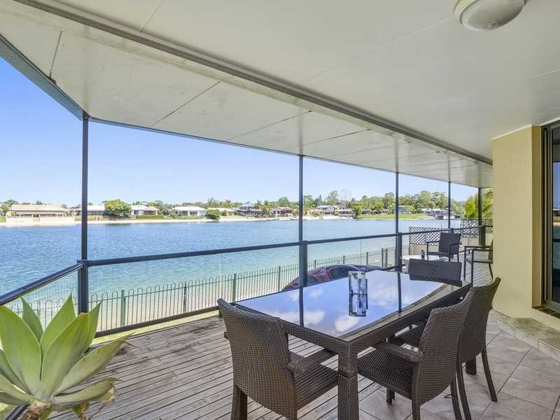 19 Diplacus Drive, Palm Beach QLD 4221