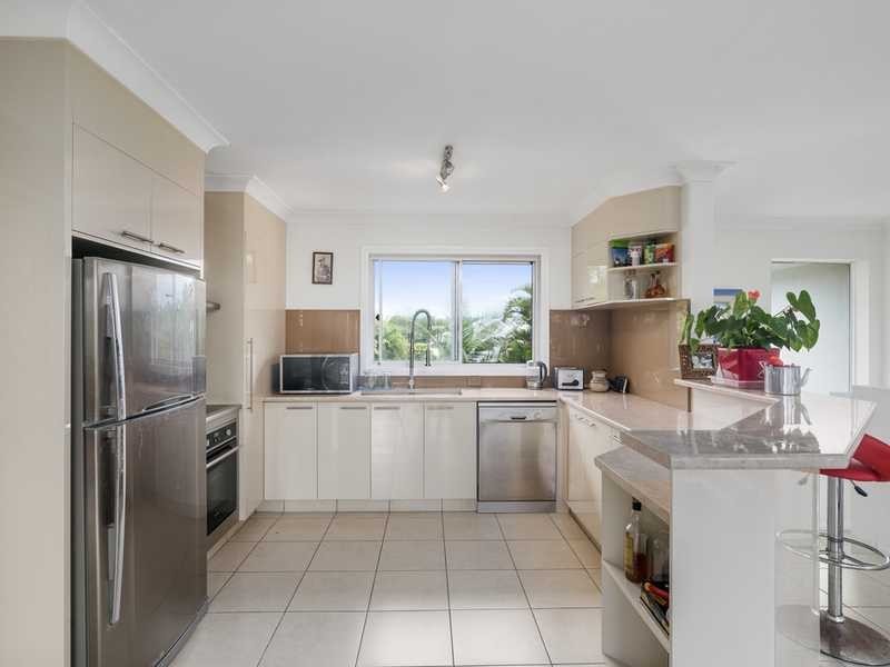9/57 Leyte Avenue, Palm Beach QLD 4221