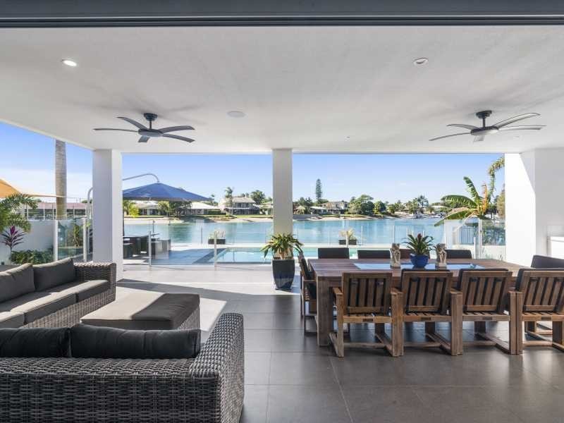 226 Mallawa Drive, Palm Beach QLD 4221