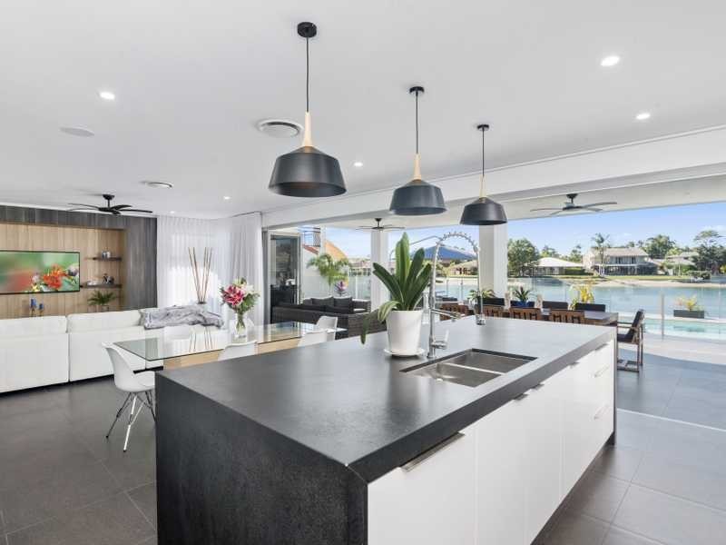 226 Mallawa Drive, Palm Beach QLD 4221