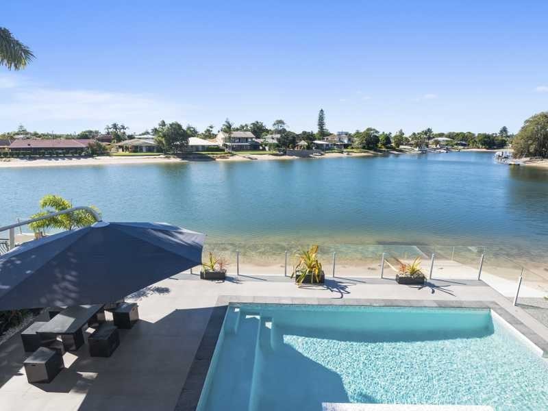 226 Mallawa Drive, Palm Beach QLD 4221