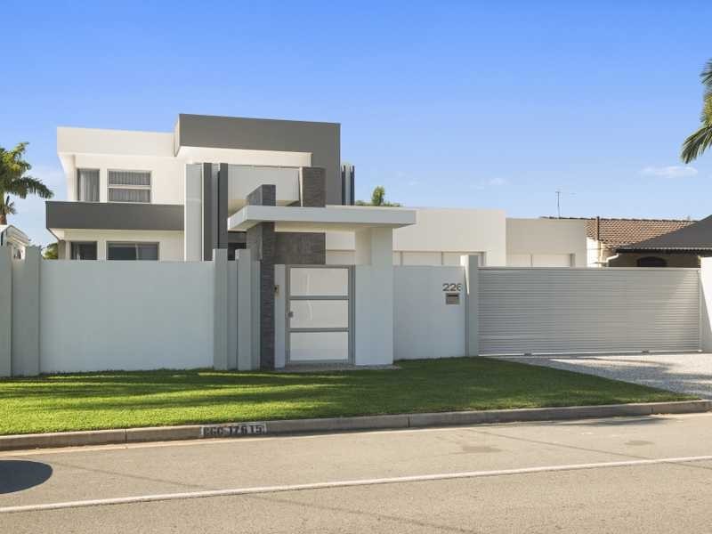 226 Mallawa Drive, Palm Beach QLD 4221